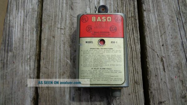 Baso Pilot Safety Switch Model No 850 1 R Antique | #28542711