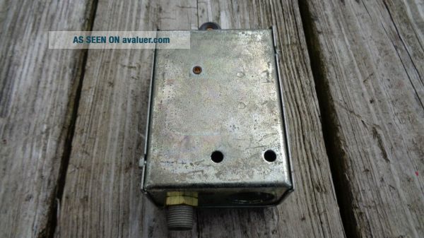 Baso Pilot Safety Switch Model No 850 1 R Antique | #28542711