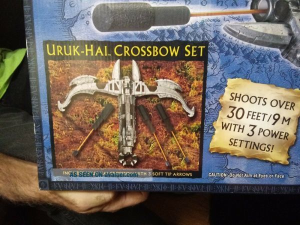 LORD OF THE RINGS 2003 RETURN OF THE KING URUK - HAI CROSSBOW SET LOTR ...