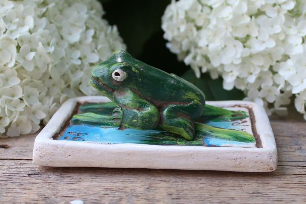 Rana Rafael Clay Loteria 54 La Rana The Frog By Rafael Pineda Mexican Board Game ...