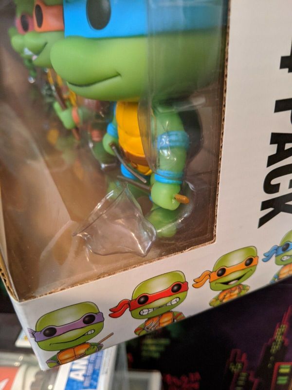 Figurine Funko Pop! TMNT - Shredder - Vinyl Collectible Environ 9cm - 4