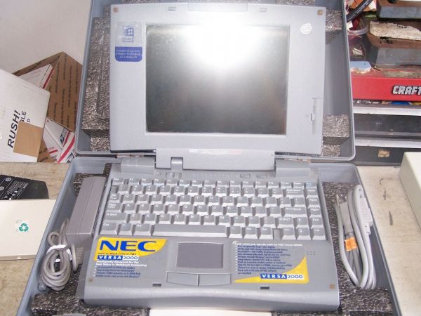 NEC Versa Vintage 2000 Color Laptop Intel PC - 6110 - 41301 Windows 95 ...